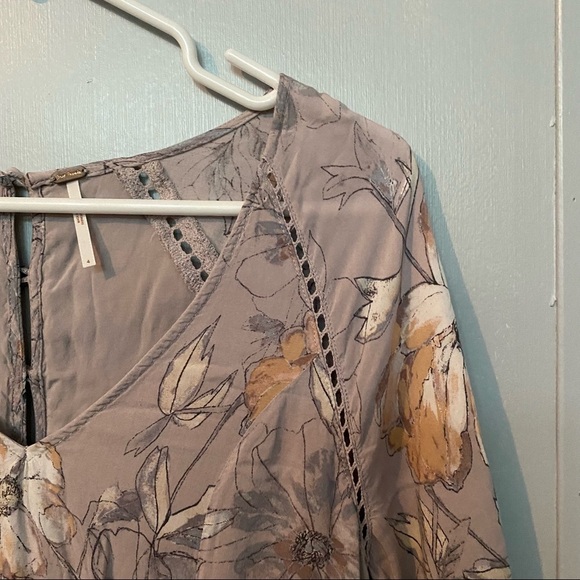 Free People Eyes On You Floral Boho Dress
With Pockets Size 4 - Picture 14 of 15